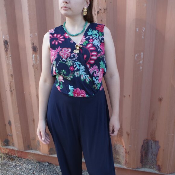 Cute Plus Size Jumper By Enfocus Studio - Picture 9 of 11